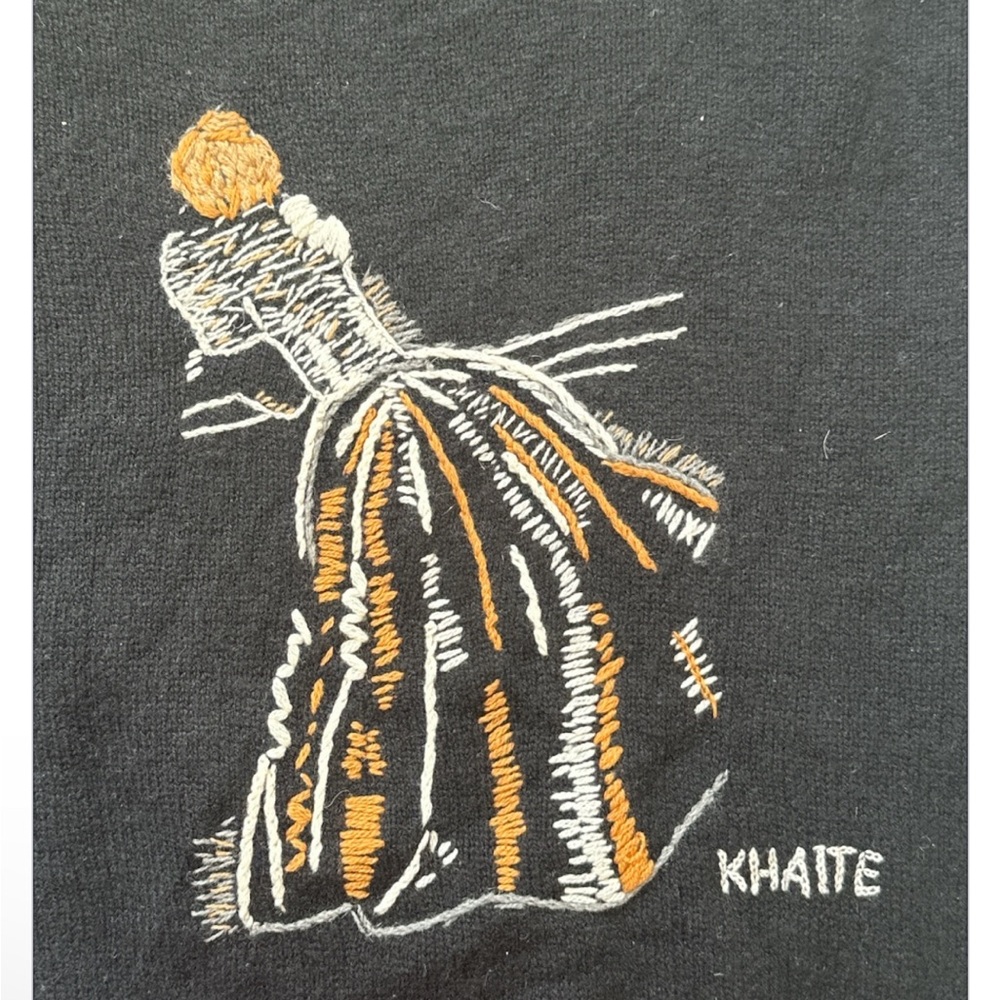 Khaite 100% cashmere Sweater with handmade Embroidered Design - Picture 2 of 7